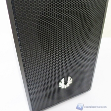 BitFenix NEOS_29