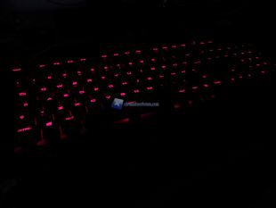 Corsair-Gaming-STRAFE-LED-4